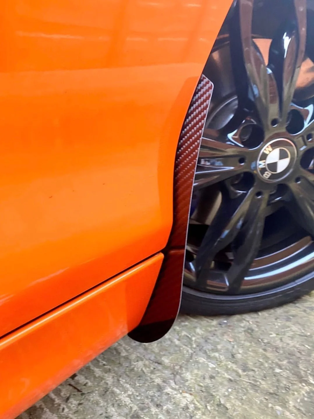 Automotive Passion Carbon / Gloss Black Arch Guards for BMW 1 series F20 F21 & M135i M140i - Image 3