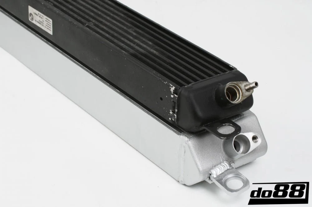 DO88 Engine Oil Cooler (BMW E9X M3) - Image 5