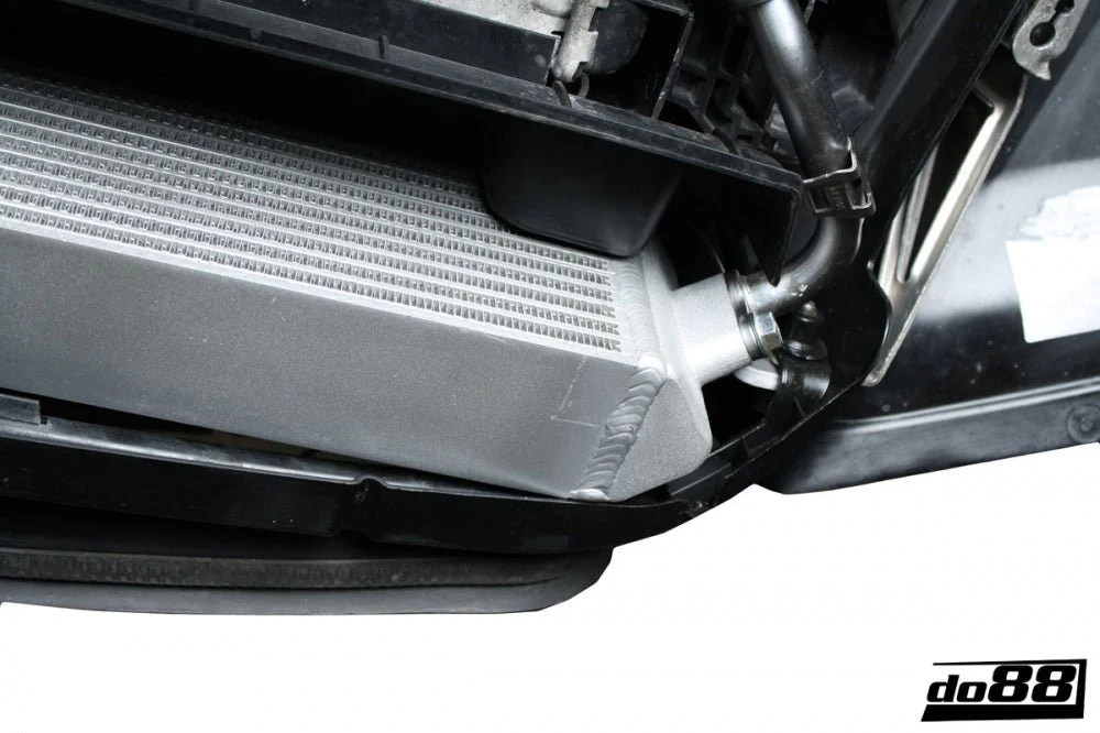 DO88 Engine Oil Cooler (BMW E9X M3) - Image 9
